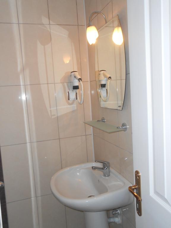 Demir Hotel